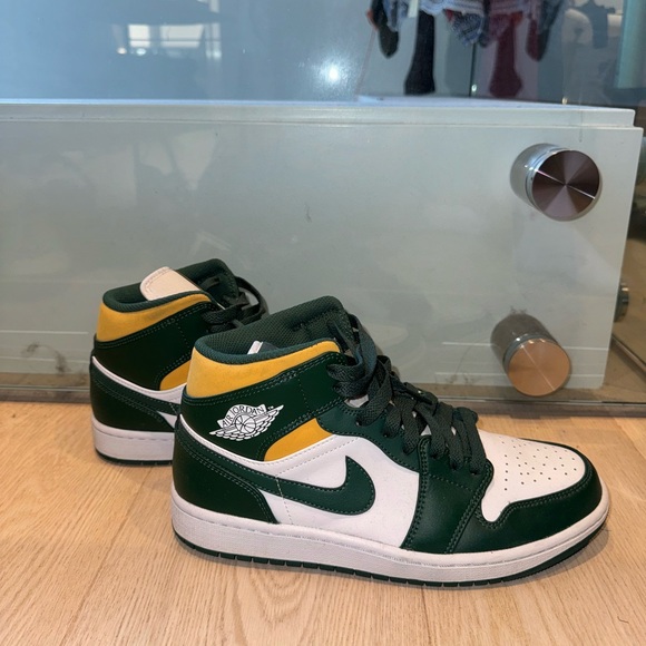 Jordan 1 ‘Sonics’ - Picture 3 of 3